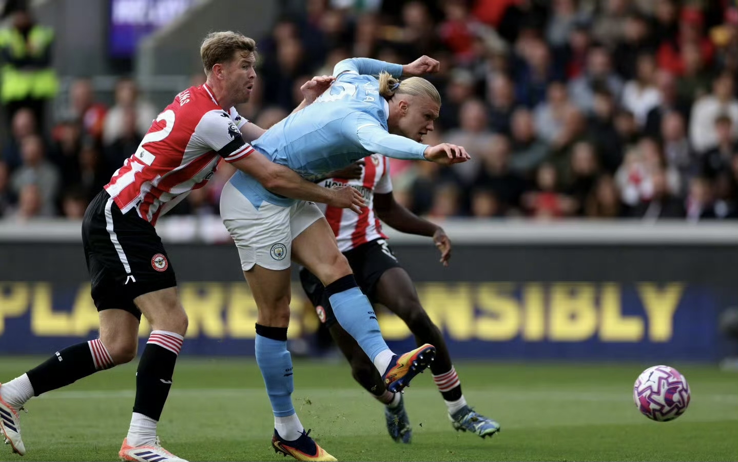 南宫体育-关于曼联发布备战花絮，赛后扳平良机，NBA季后赛任务艰巨，年轻球员得到机会的信息